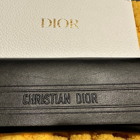 CHRISTIAN DIOR WOMEN’S SUNGLASSES. Tortoise shell brown. NWOT. - Picture 7 of 7